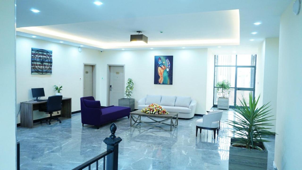 Triple E Hotel And Spa Addis Ababa Ngoại thất bức ảnh