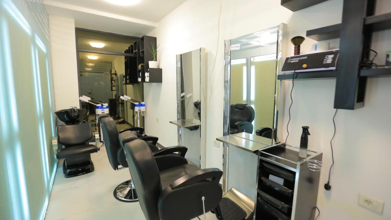 Triple E Hotel And Spa Addis Ababa Ngoại thất bức ảnh